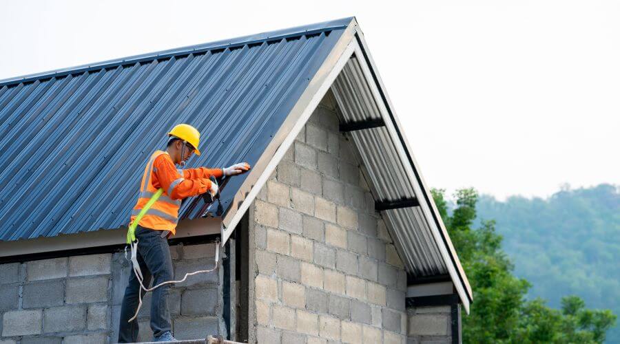 Expert new roof installation services in Chestnut Ridge, PA